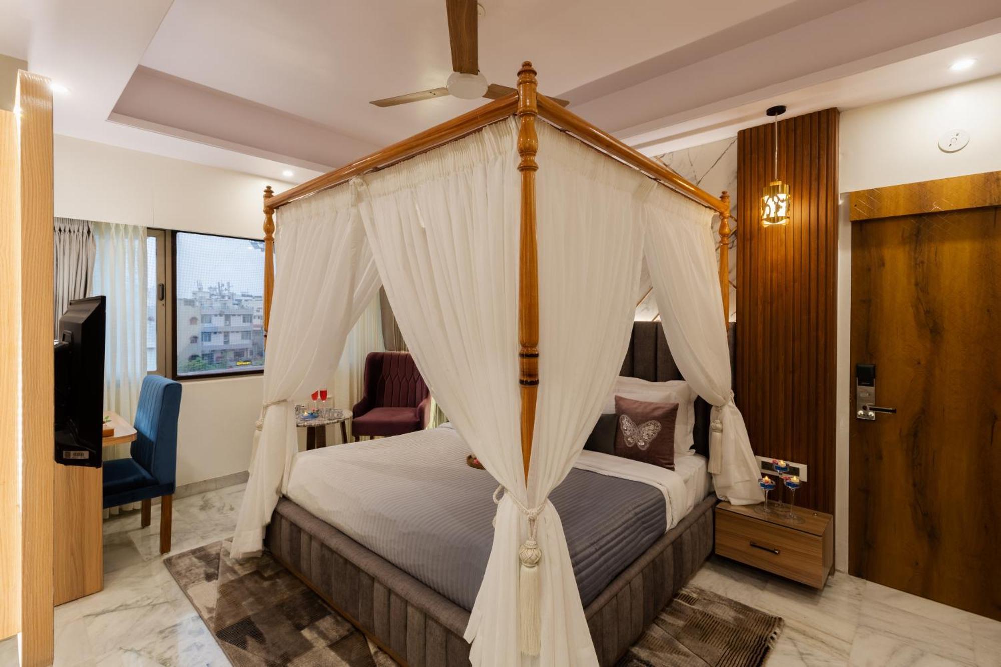 Sarang Palace - A Luxury Boutique Hotel Jaipur Eksteriør billede